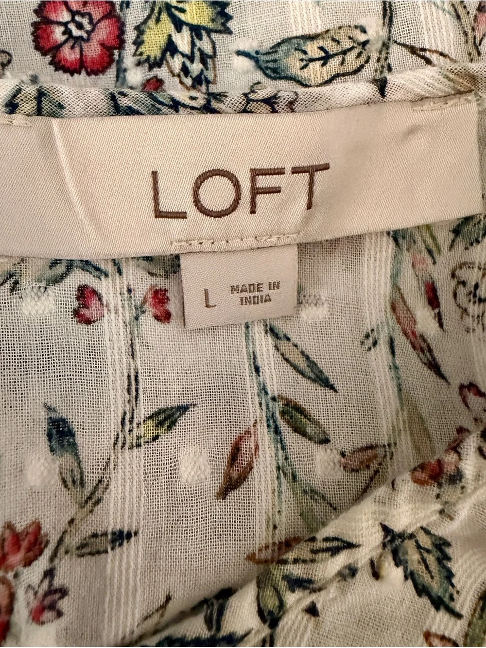 LOFT Floral Scalloped Ruffle Blouse Cream Puff Size L - EUC